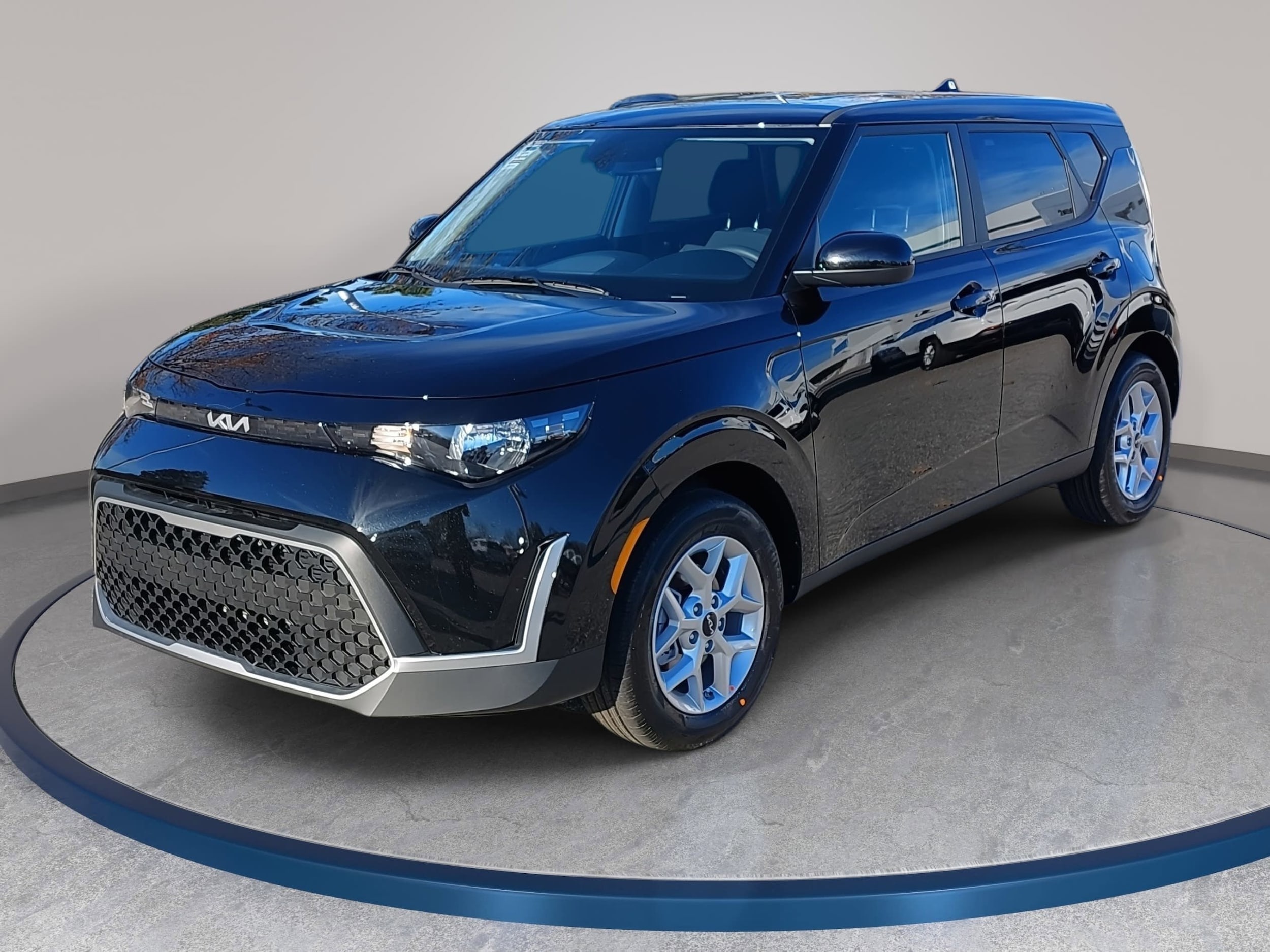 2025 Kia Soul 2.0L LX IVT's photo