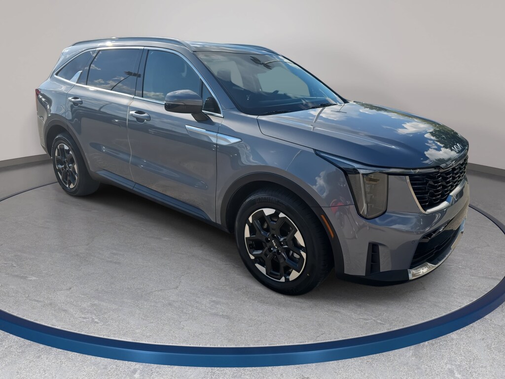 Used 2024 Kia Sorento S SUV