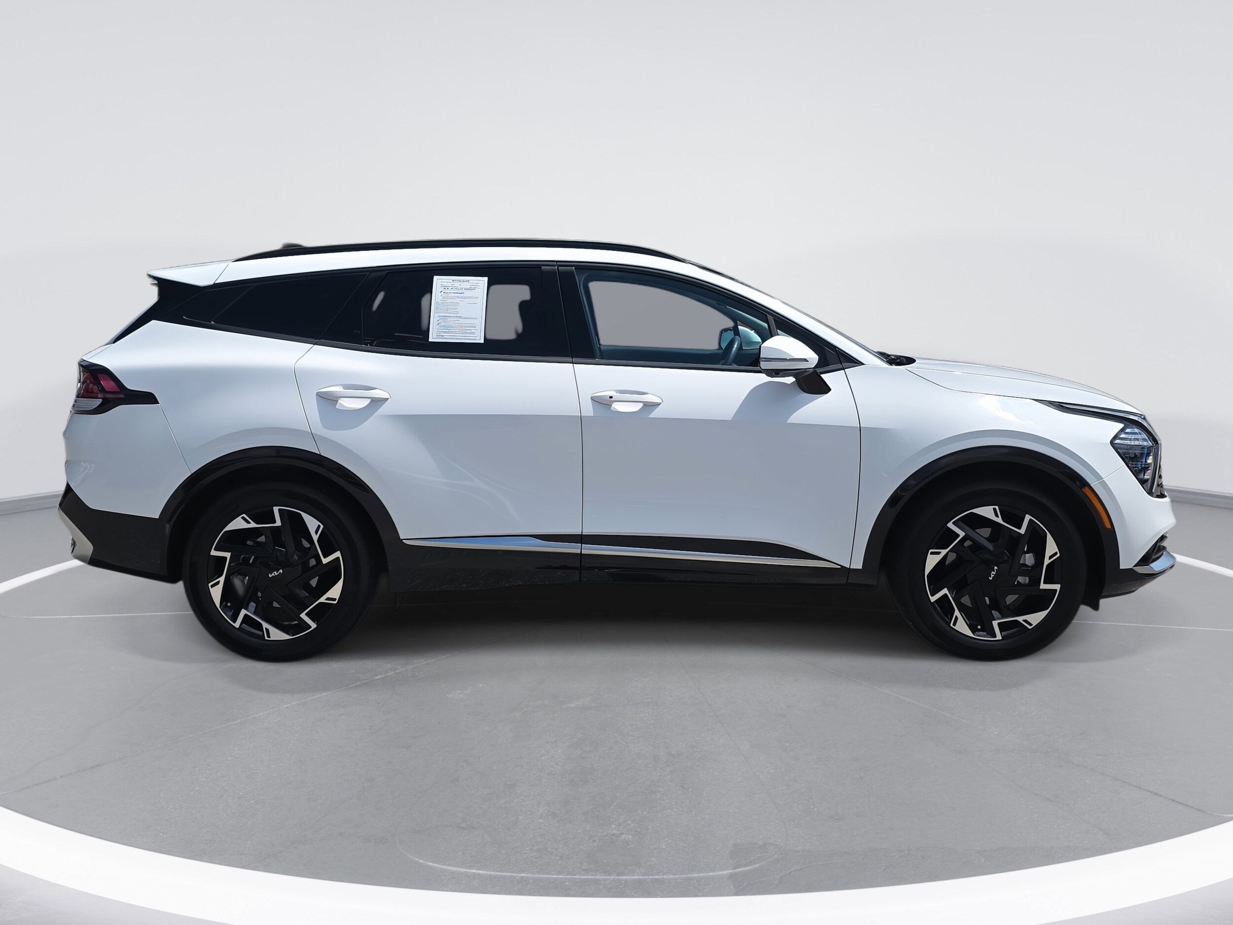2023 Kia Sportage photo 4