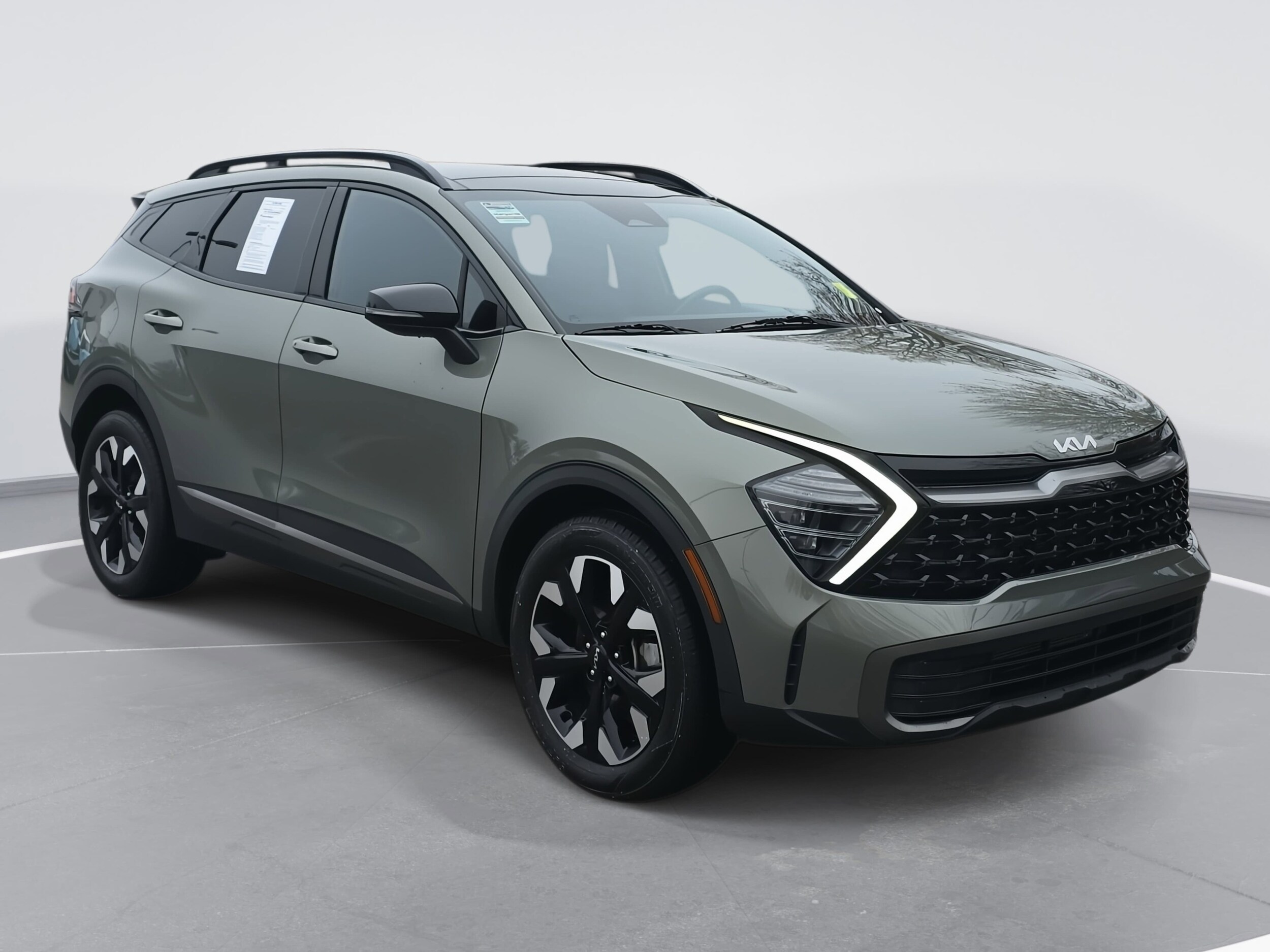 2024 Kia Sportage X-Line photo 3