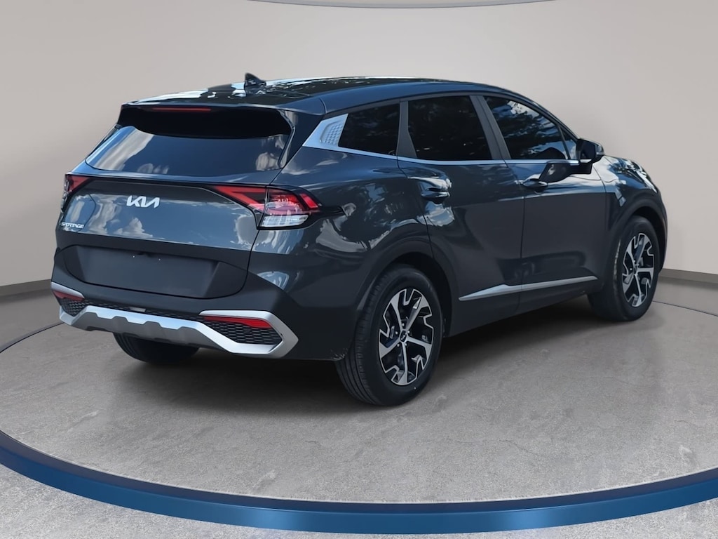Used 2024 Kia Sportage EX SUV