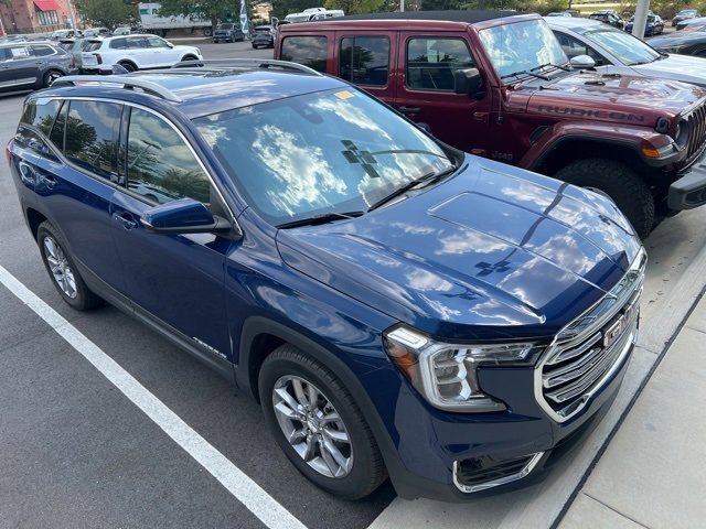 2022 Gmc Terrain SLT photo 4