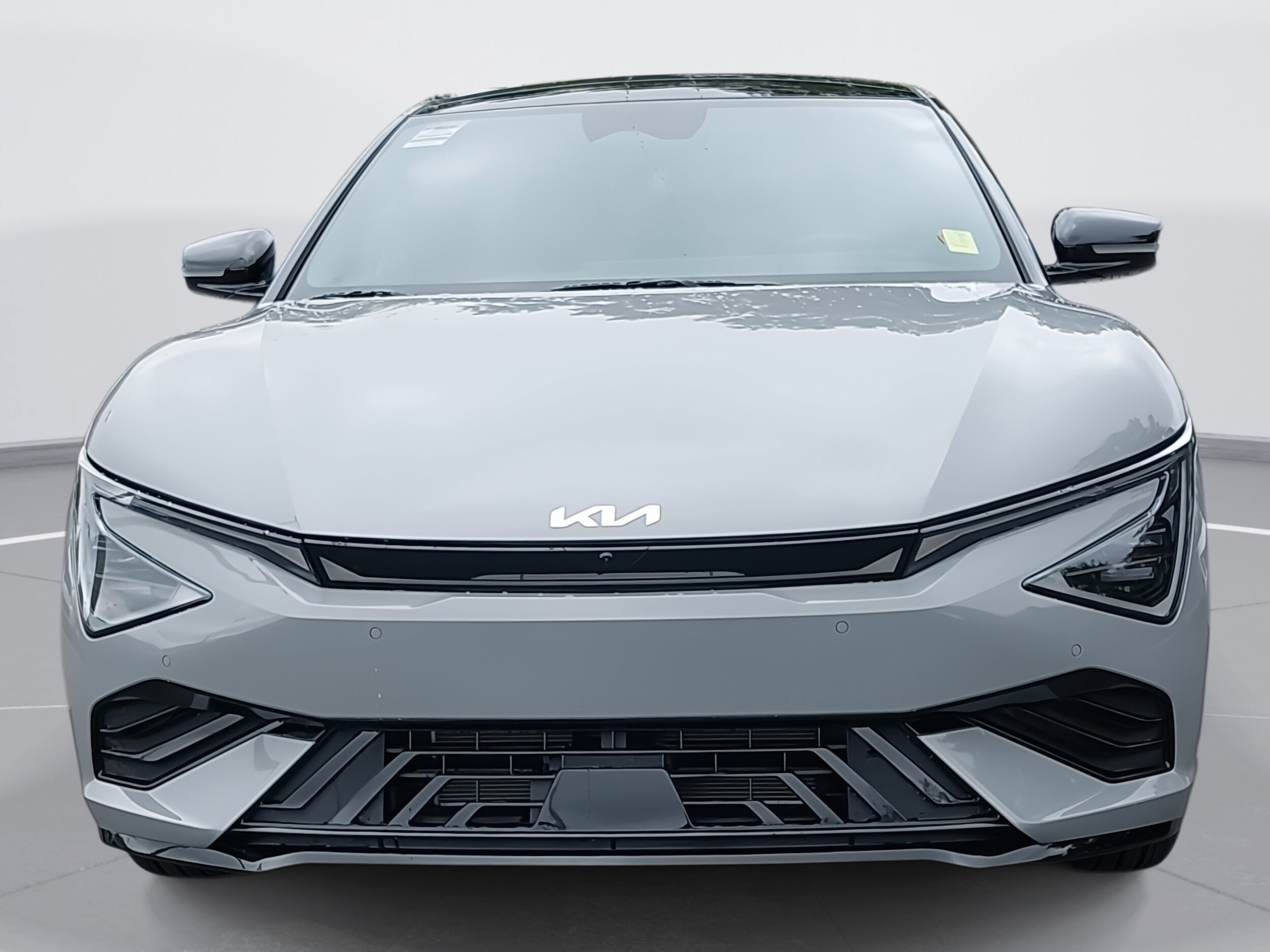 2025 Kia EV6 GT-Line photo 2