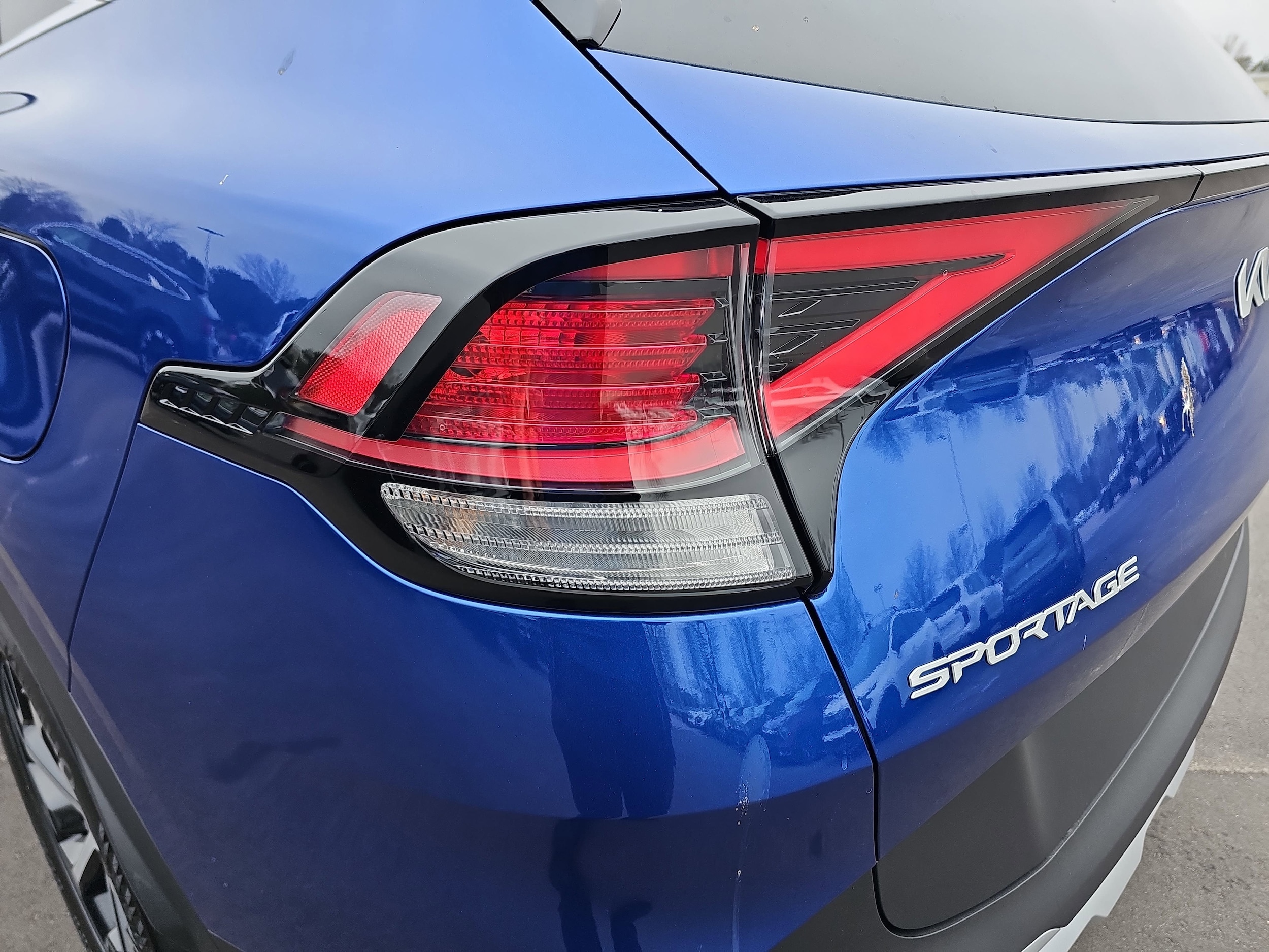 2025 Kia Sportage EX - Photo 34