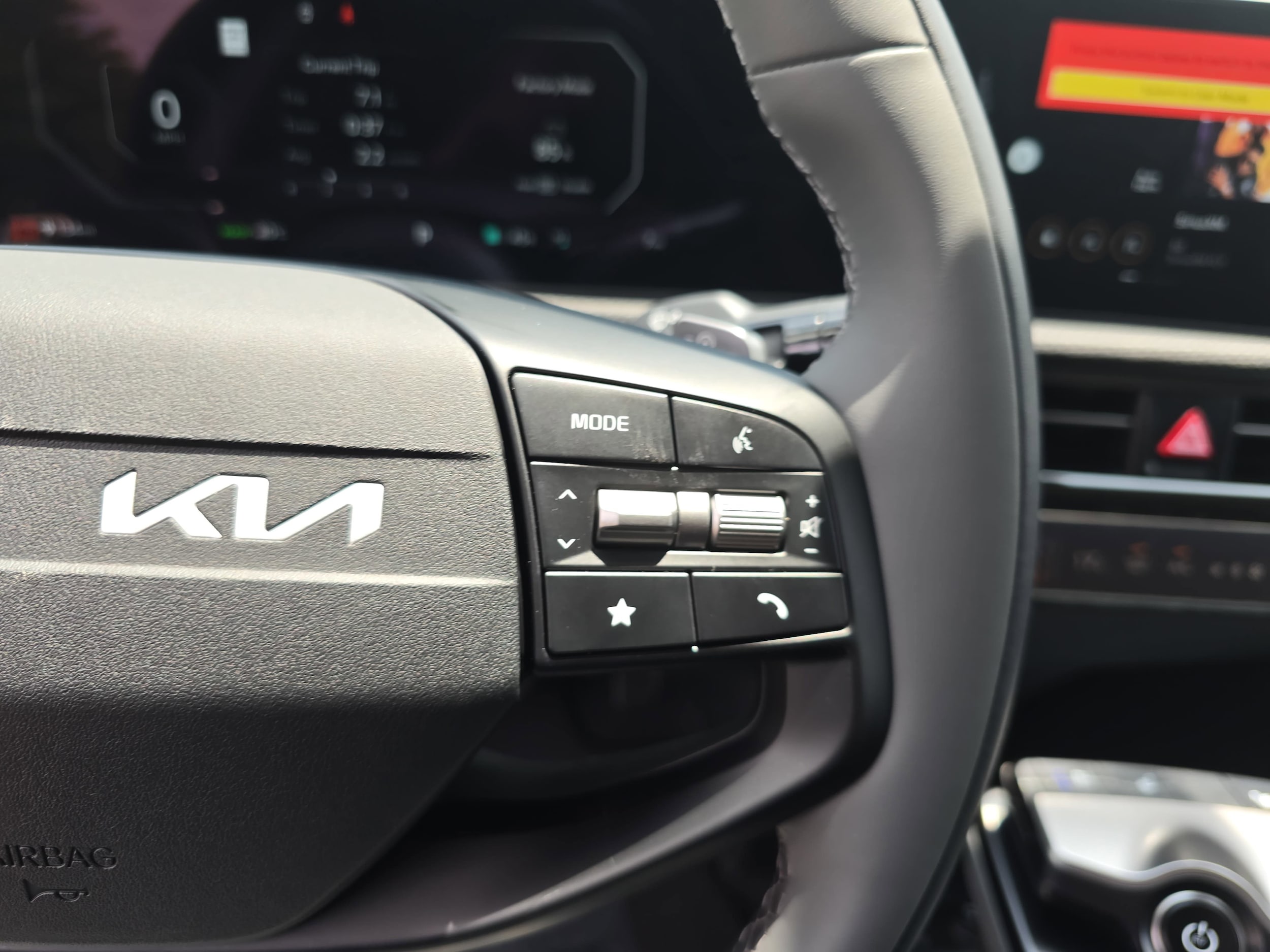 2025 Kia EV6 Wind - Photo 19