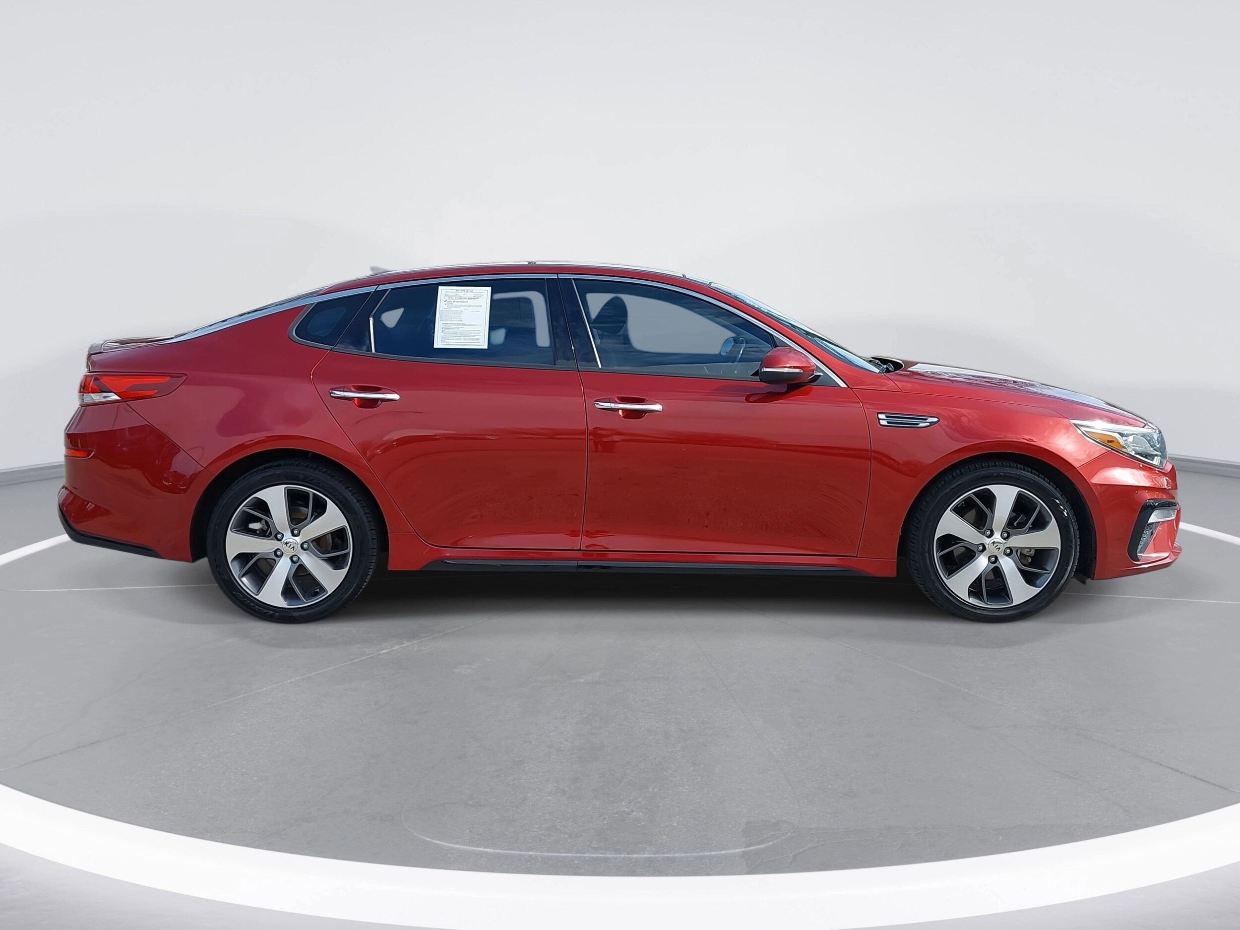 2019 Kia Optima S photo 4