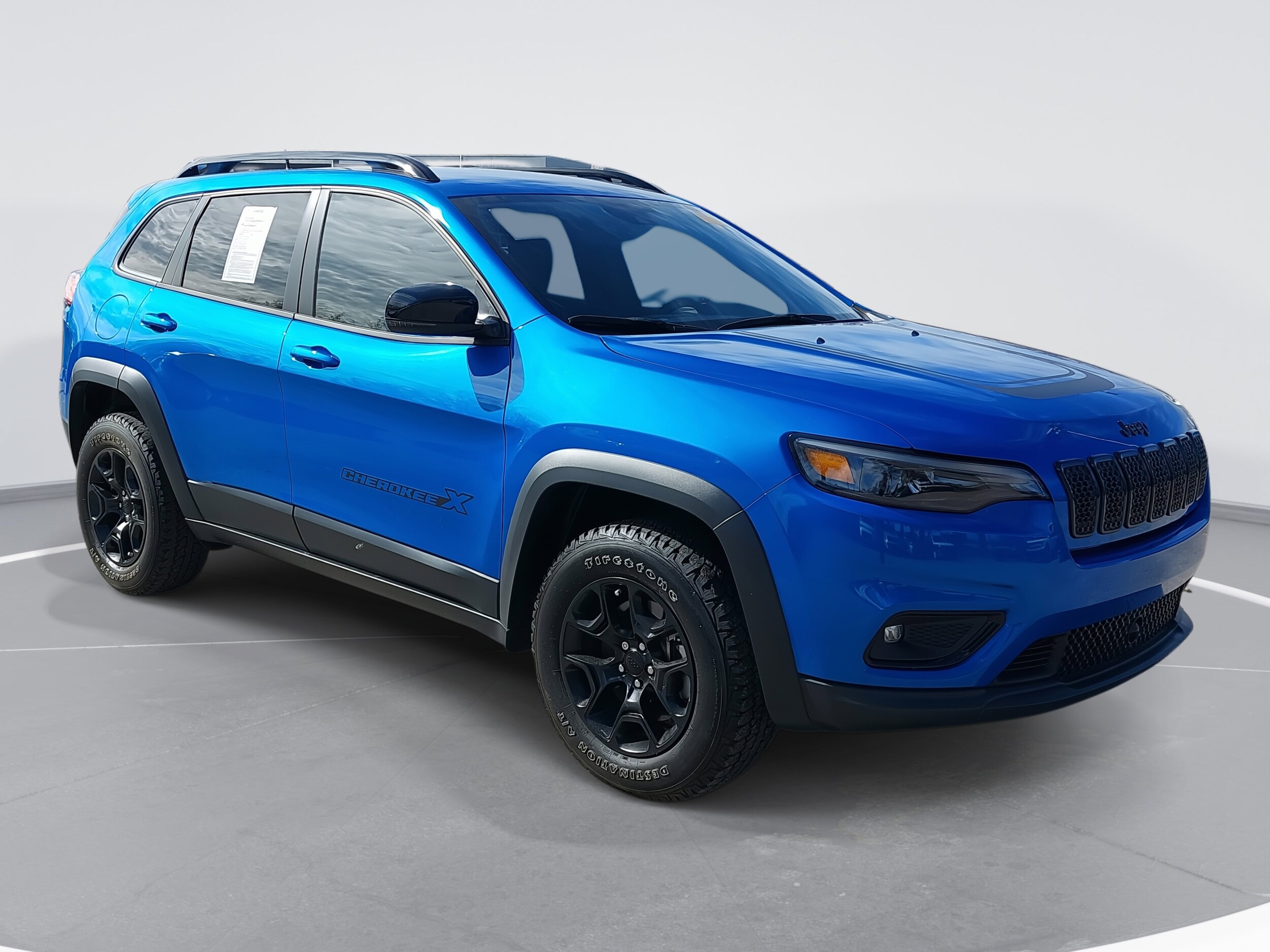 2022 Jeep Cherokee Latitude photo 3