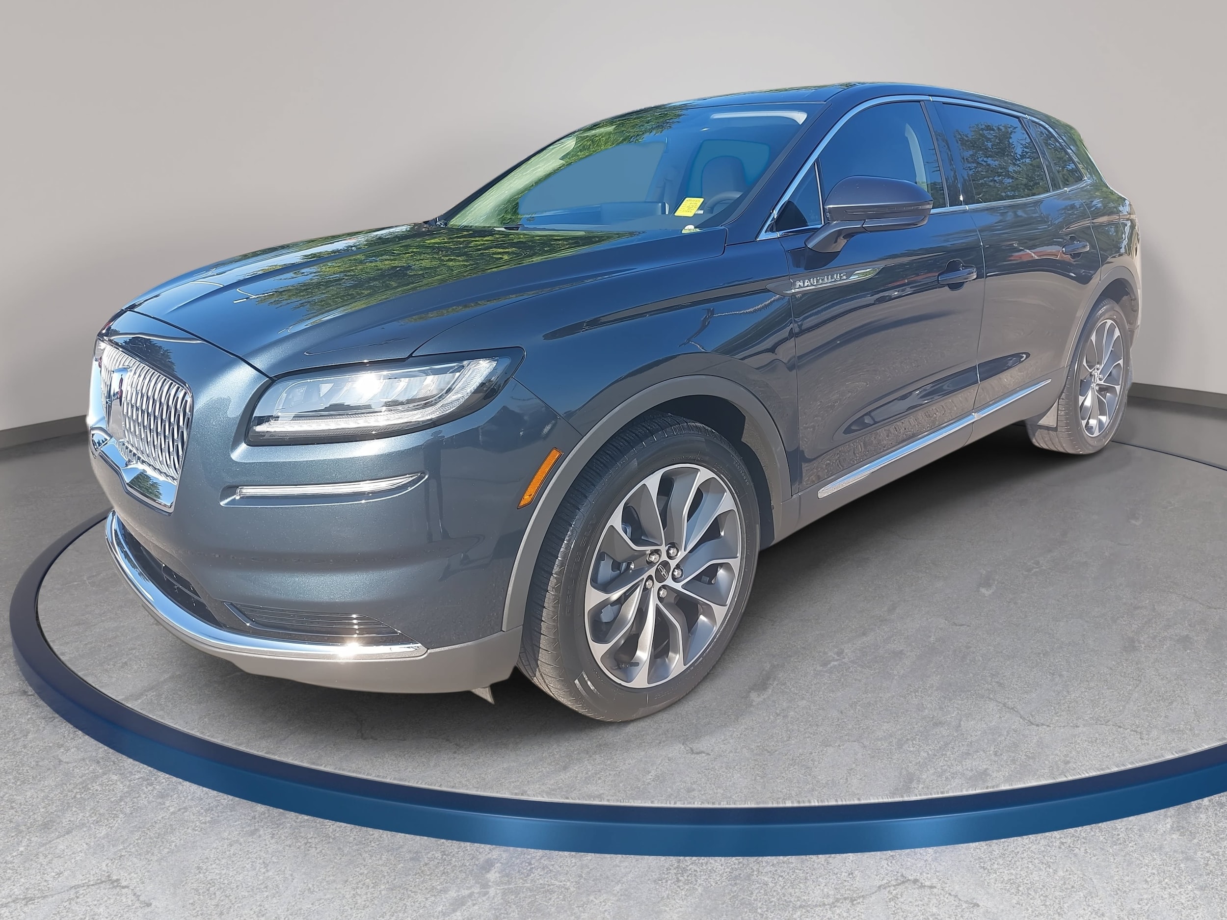 2022 Lincoln Nautilus Reserve AWD's photo