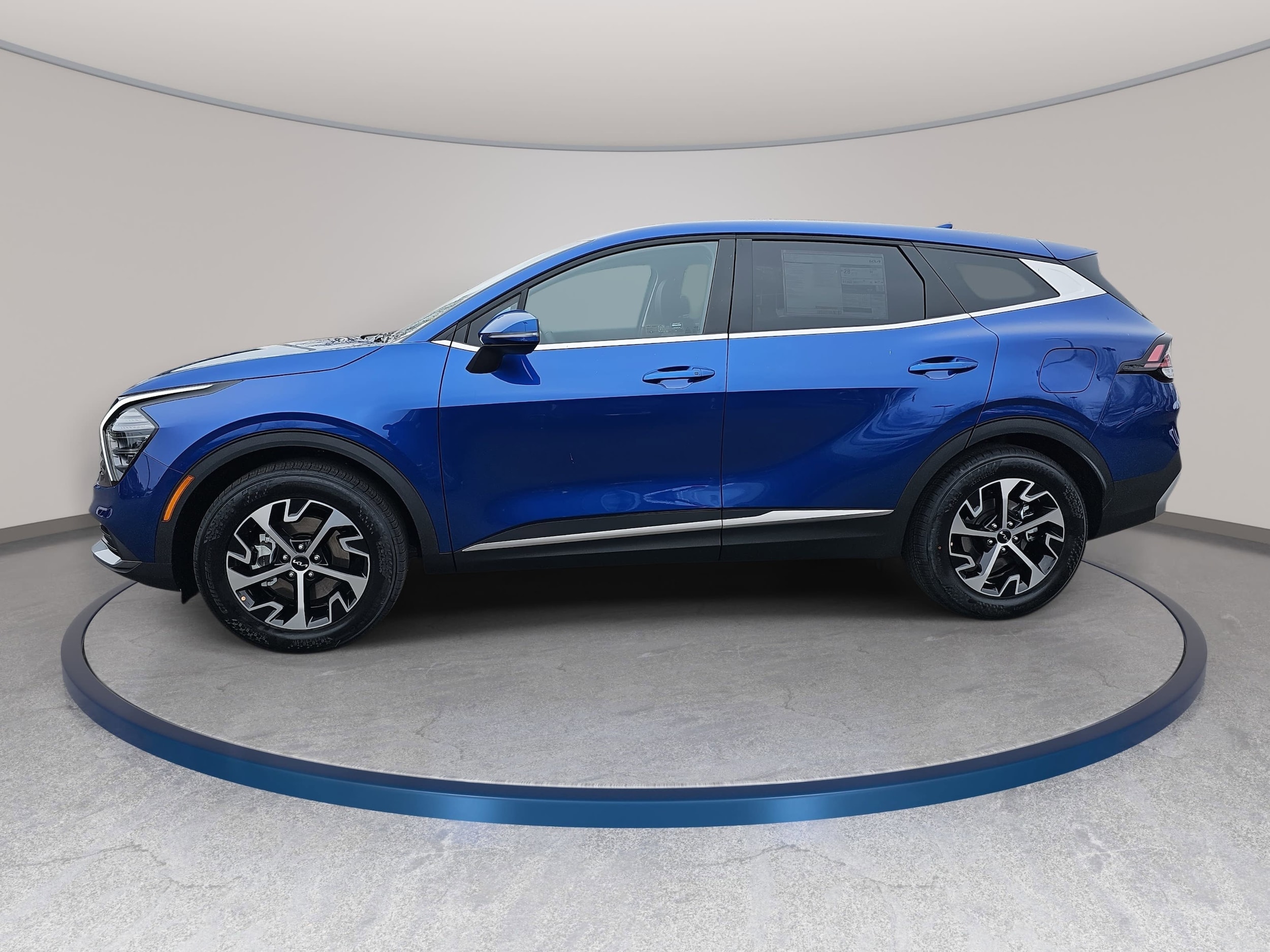 2025 Kia Sportage EX - Photo 8
