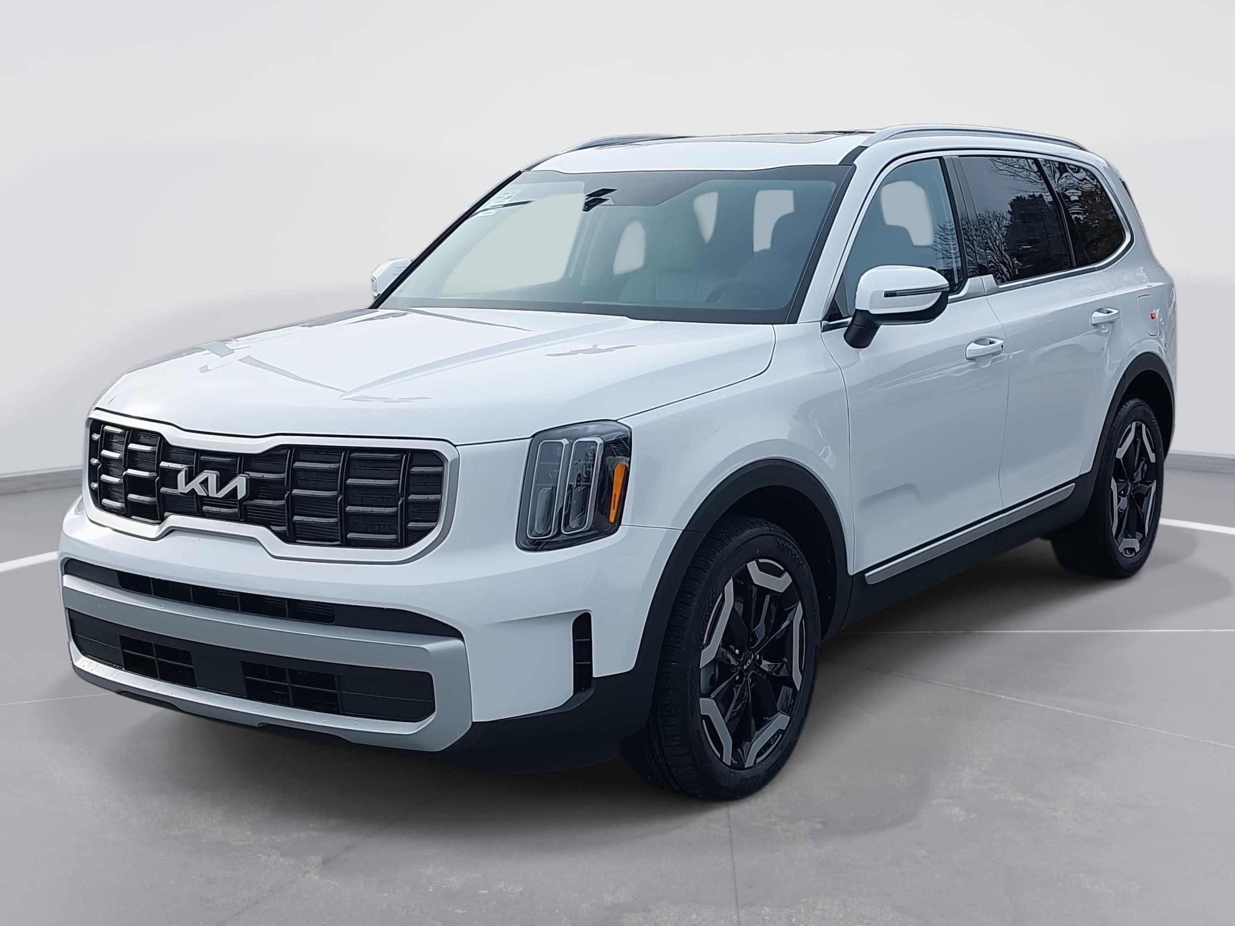 2025 Kia Telluride S's photo