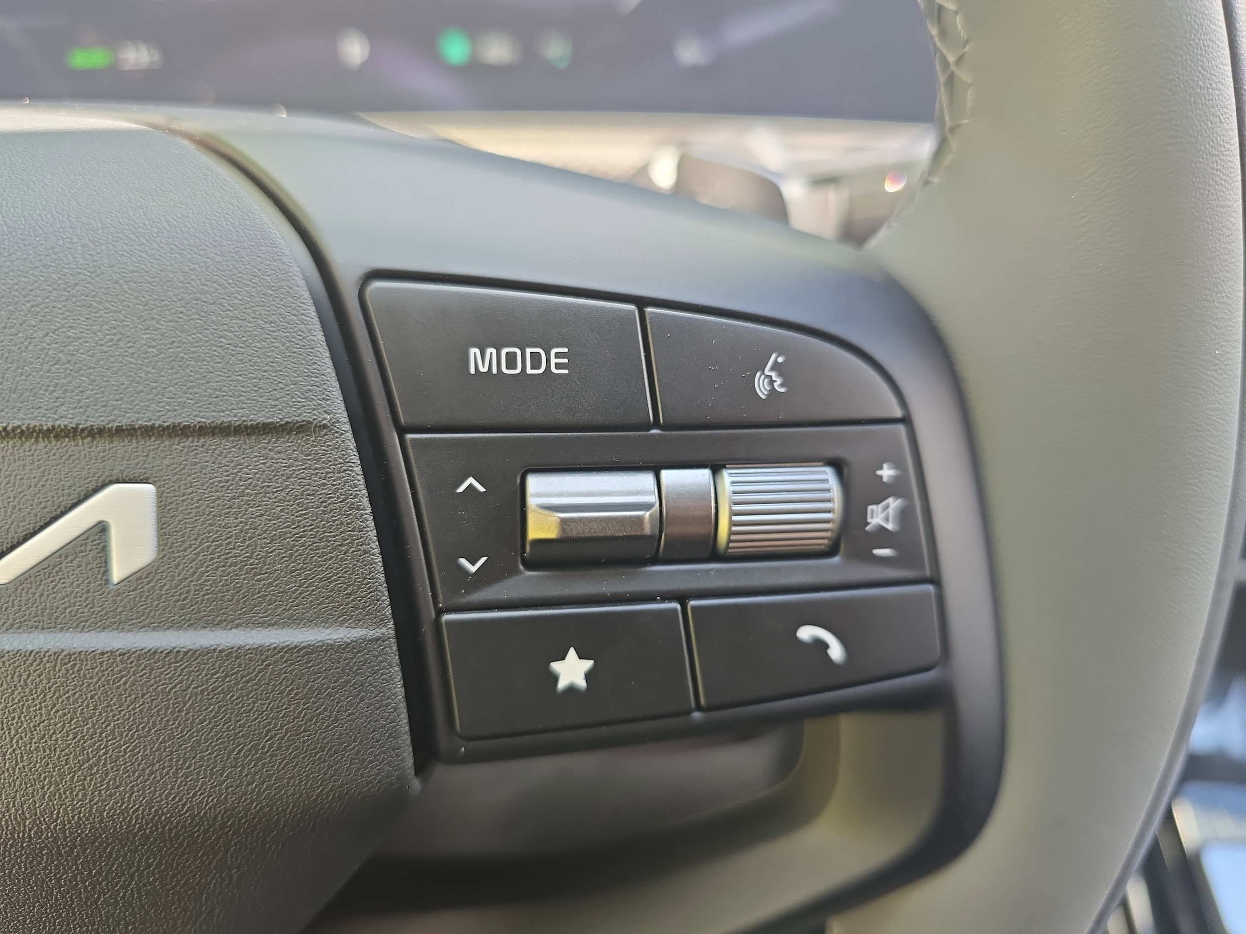 2025 Kia EV6 Wind - Photo 18