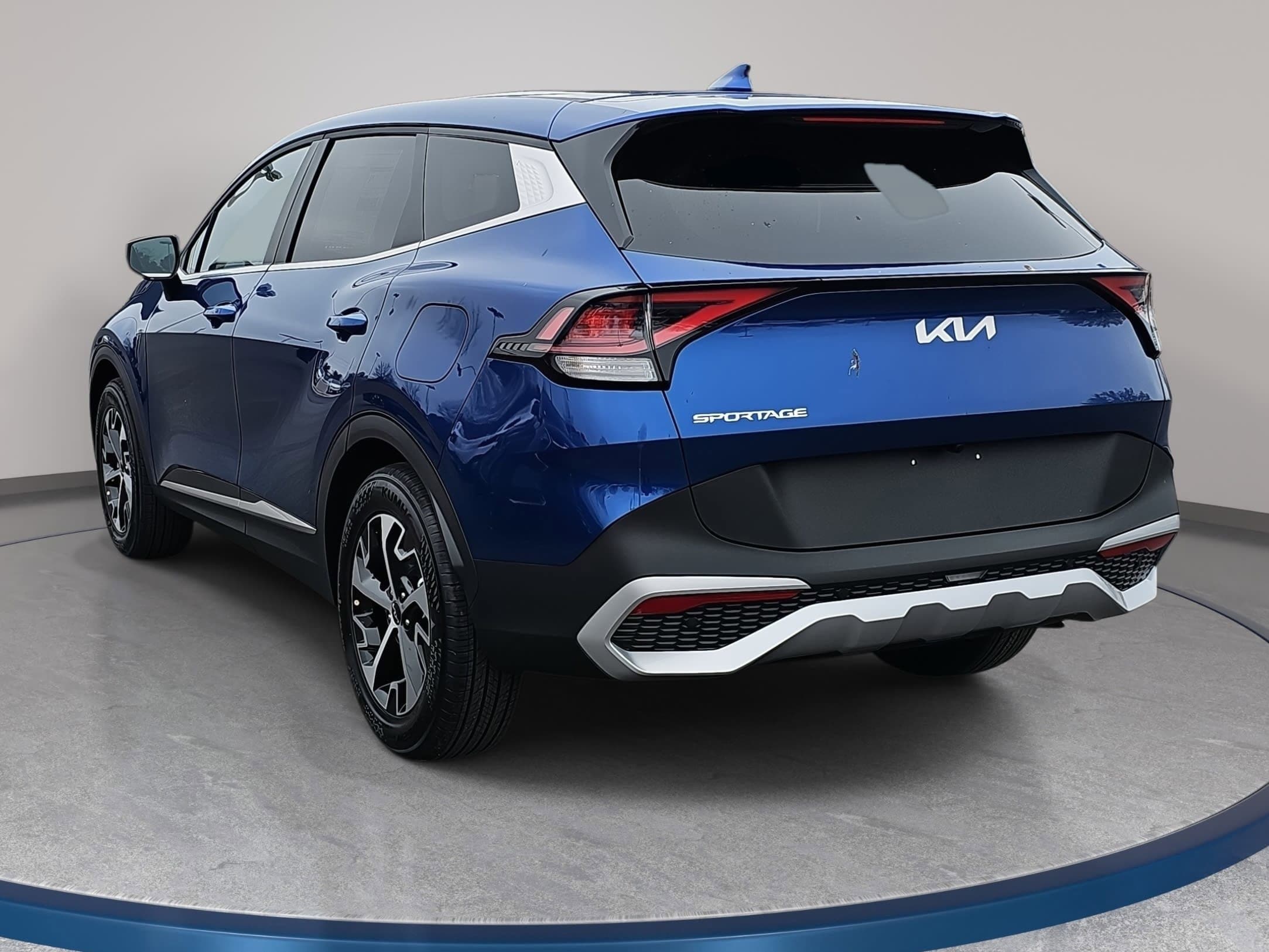 2025 Kia Sportage EX - Photo 7