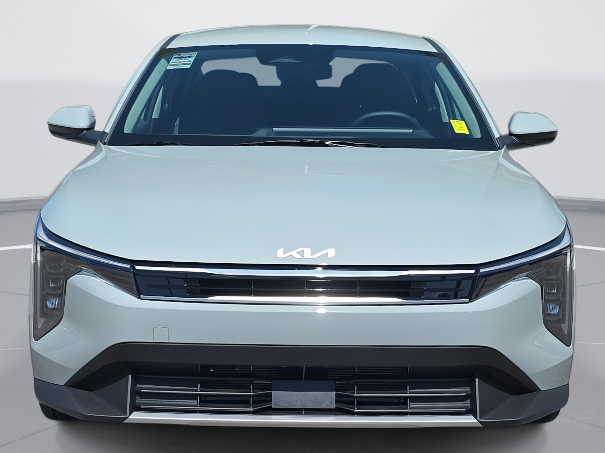 2025 Kia K4 EX photo 2