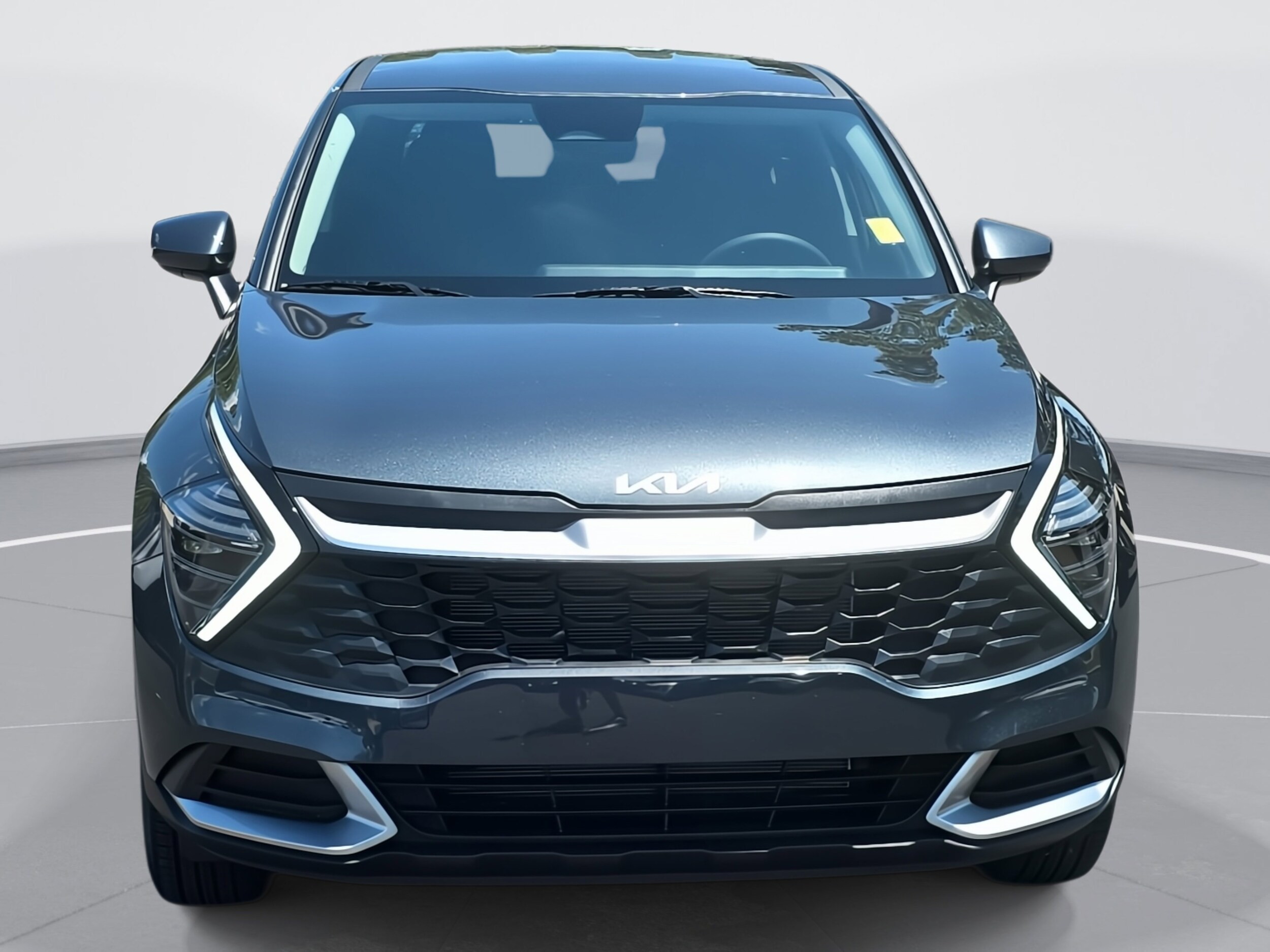 2025 Kia Sportage LX photo 2