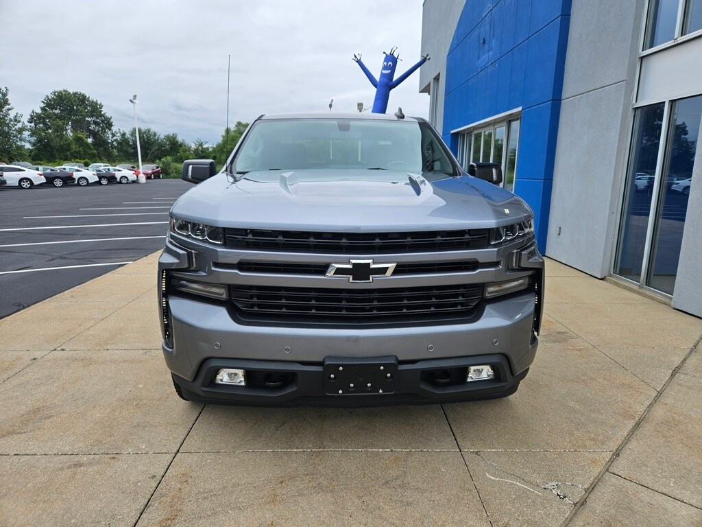 2020 Chevrolet Silverado 1500 RST photo 2