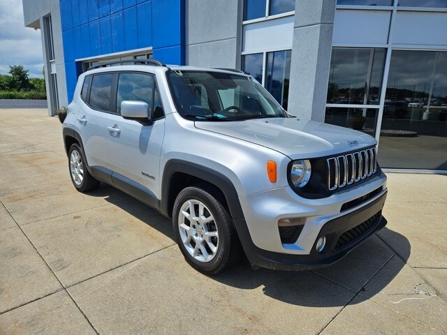 2020 Jeep Renegade Latitude photo 3