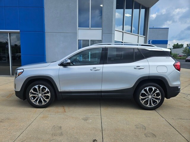 2020 Gmc Terrain SLT photo 2