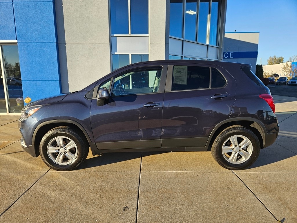 Used 2019 Chevrolet Trax LS with VIN 3GNCJNSB1KL227572 for sale in Plymouth, IN