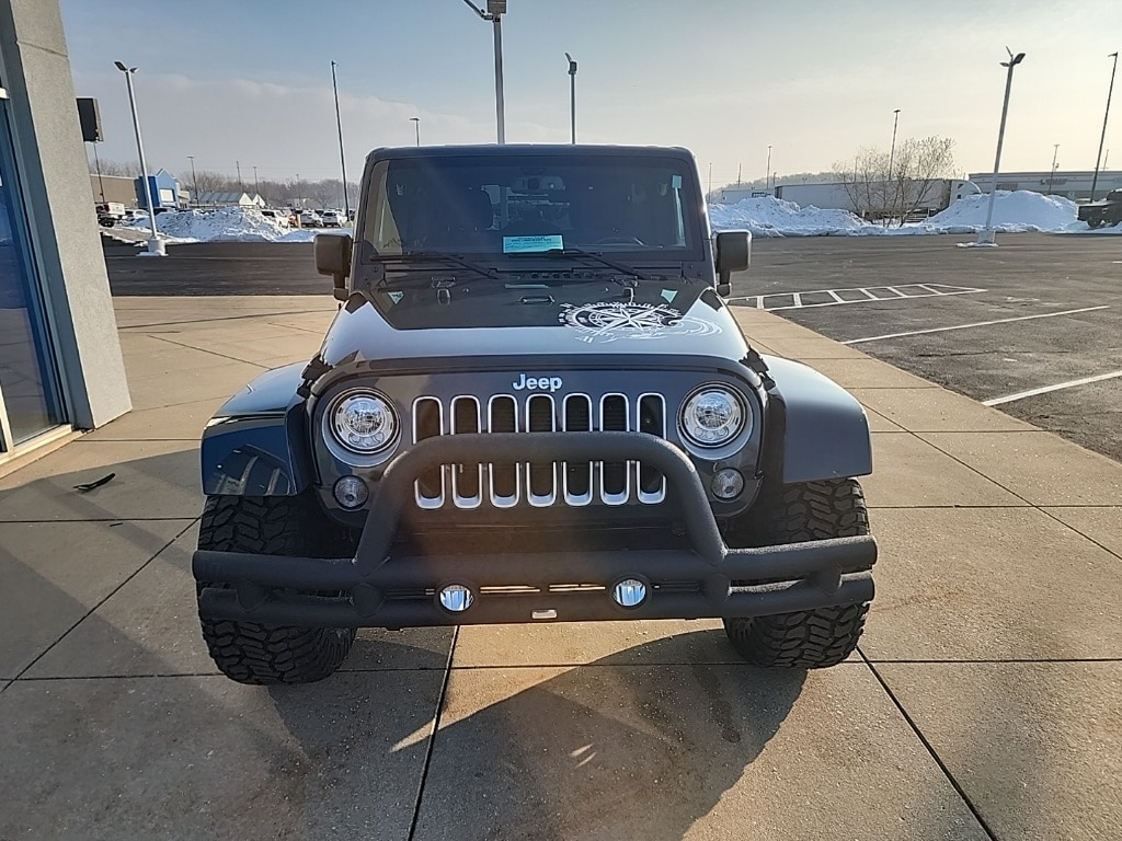Used 2017 Jeep Wrangler JK Unlimited Sahara 4x4 SUV