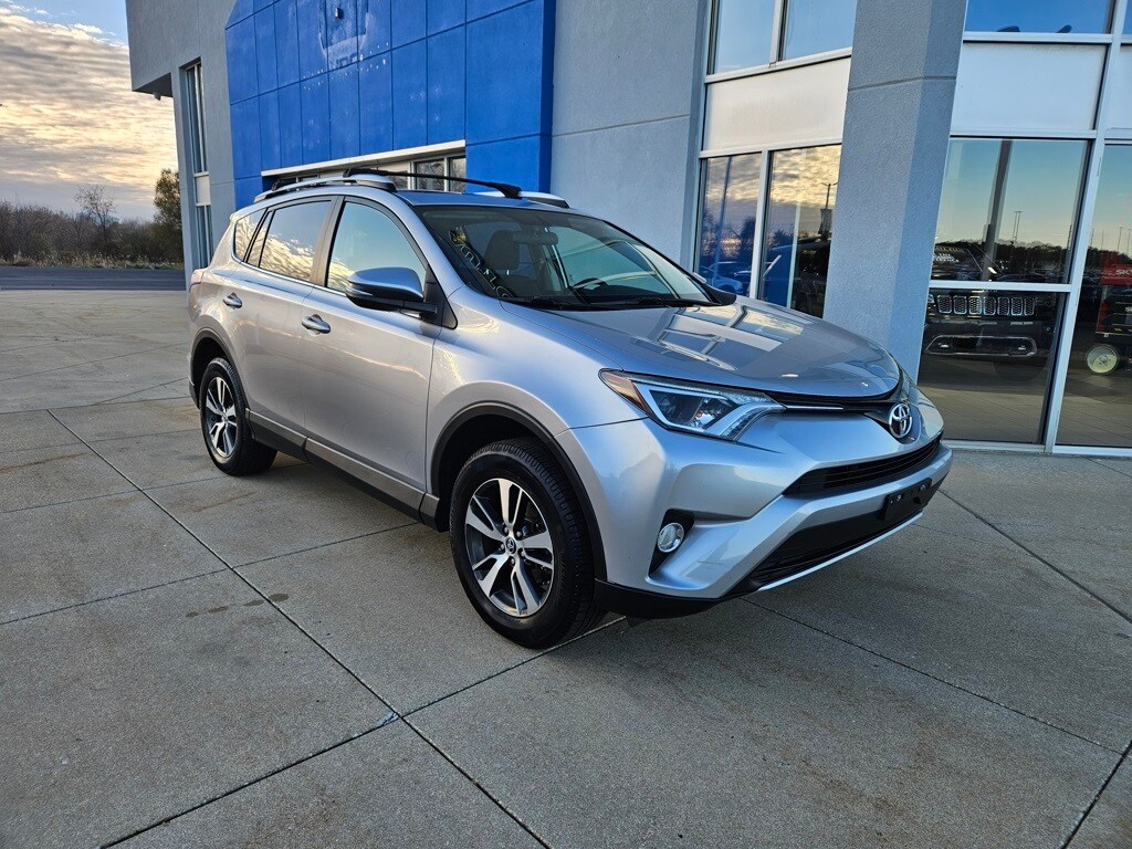 Used 2016 Toyota RAV4 XLE SUV