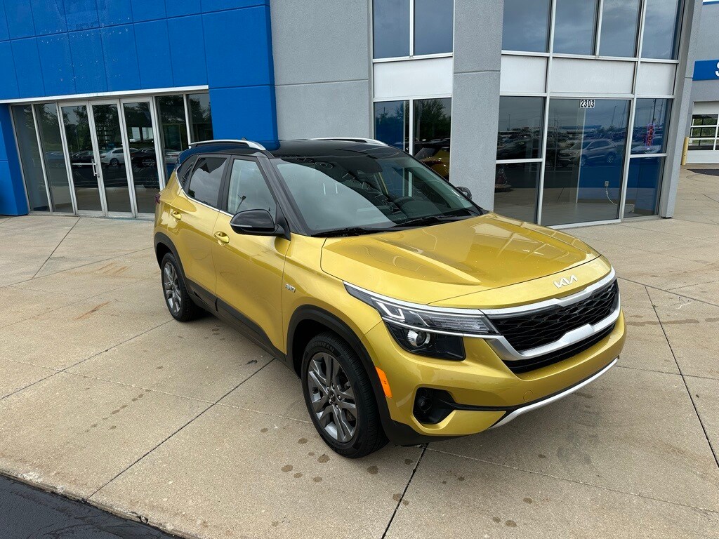 2022 Kia Seltos S photo 4