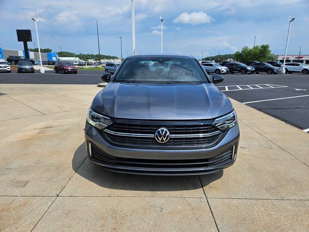 2023 Volkswagen Jetta 1.5T Sport photo 2