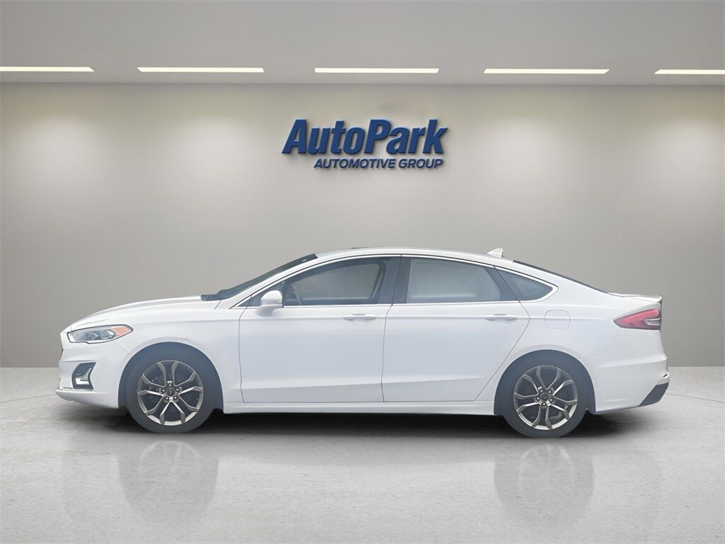 2020 Ford Fusion Hybrid Titanium photo 4