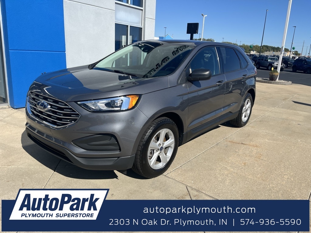 2021 Ford Edge SE's photo