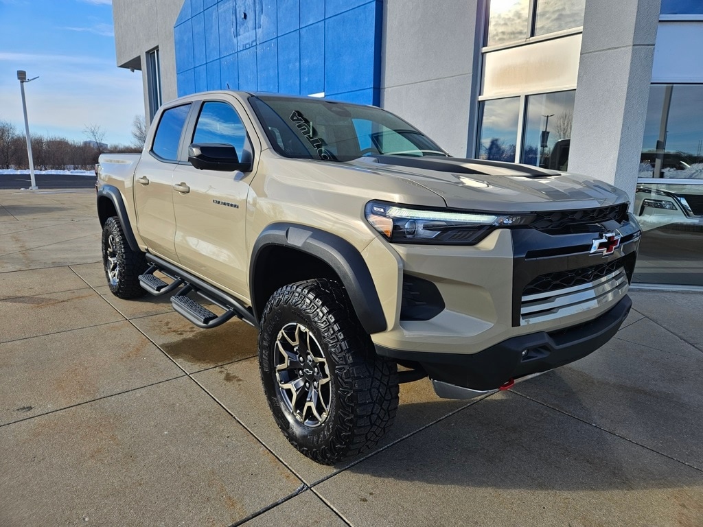 Used 2024 Chevrolet Colorado ZR2 Truck Crew Cab