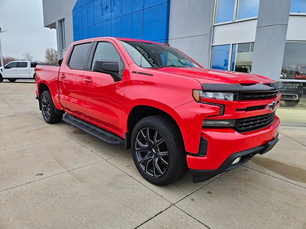 2020 Chevrolet Silverado 1500 RST photo 4
