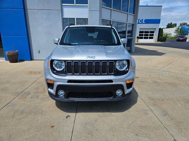 2020 Jeep Renegade Latitude photo 2