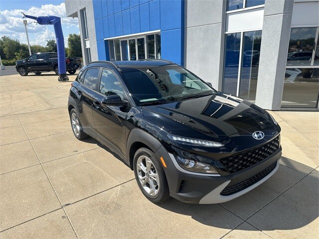 2022 Hyundai Kona SEL photo 4