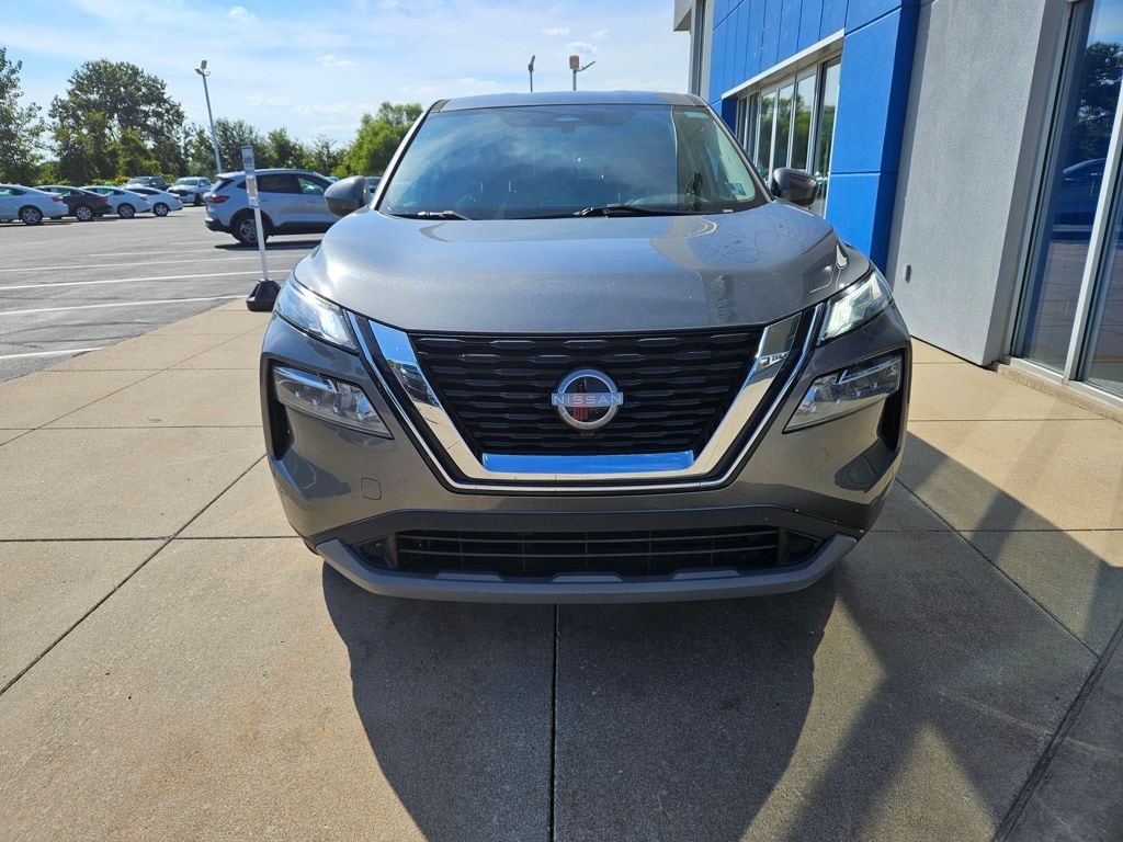 Used 2023 Nissan Rogue SV SUV