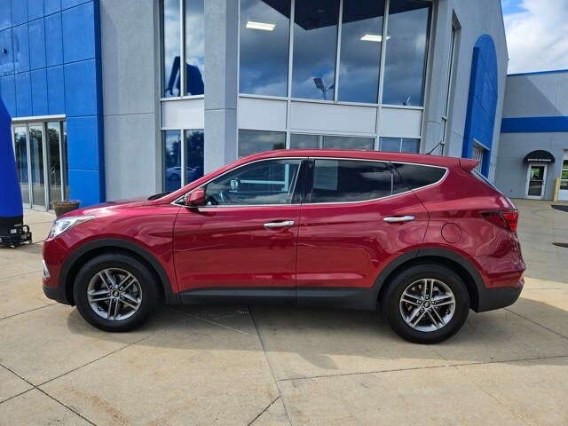 2018 Hyundai Santa Fe Sport Base photo 2