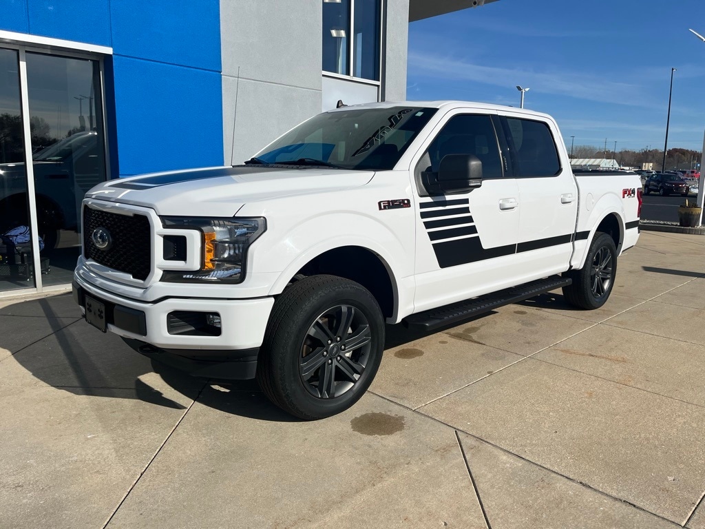 2020 Ford F-150 XLT's photo