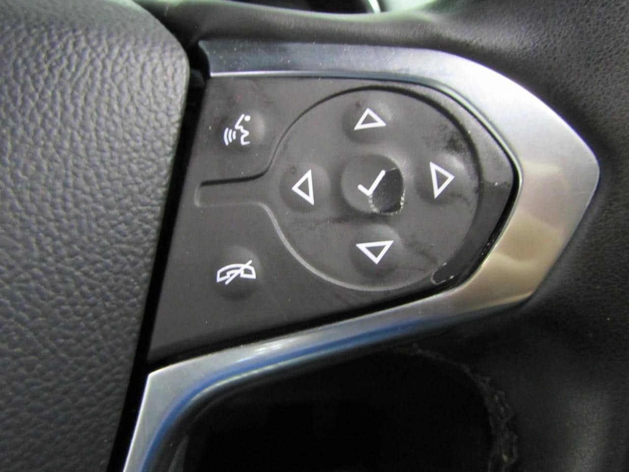 2023 Chevrolet Traverse Premier - Photo 28