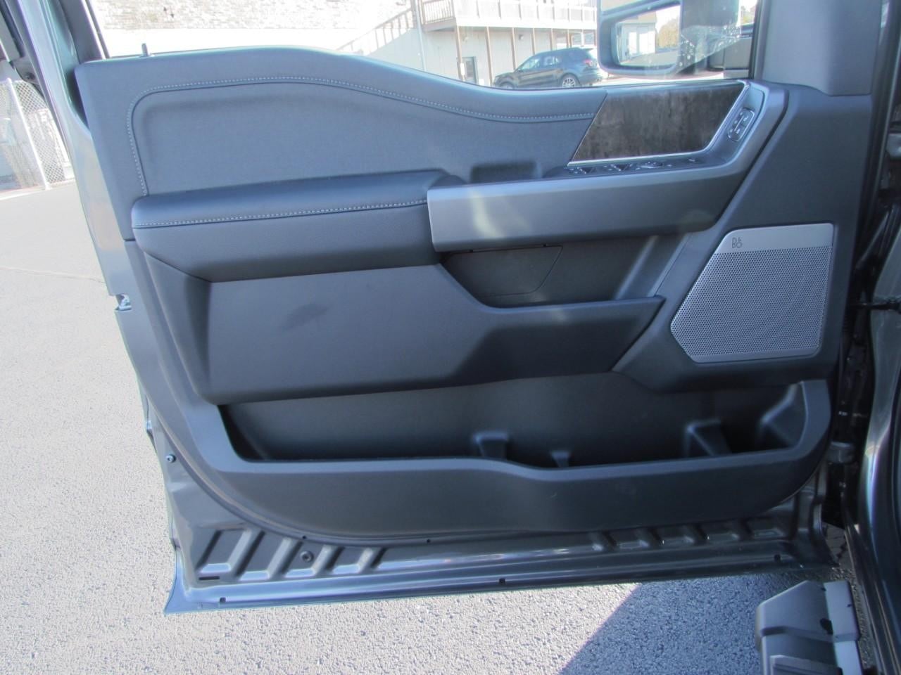 2026 Ford F-350 Super Duty Lariat - Photo 18