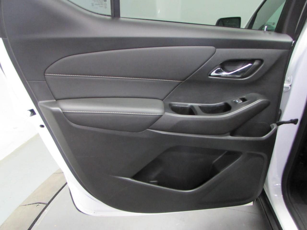 2023 Chevrolet Traverse Premier - Photo 14