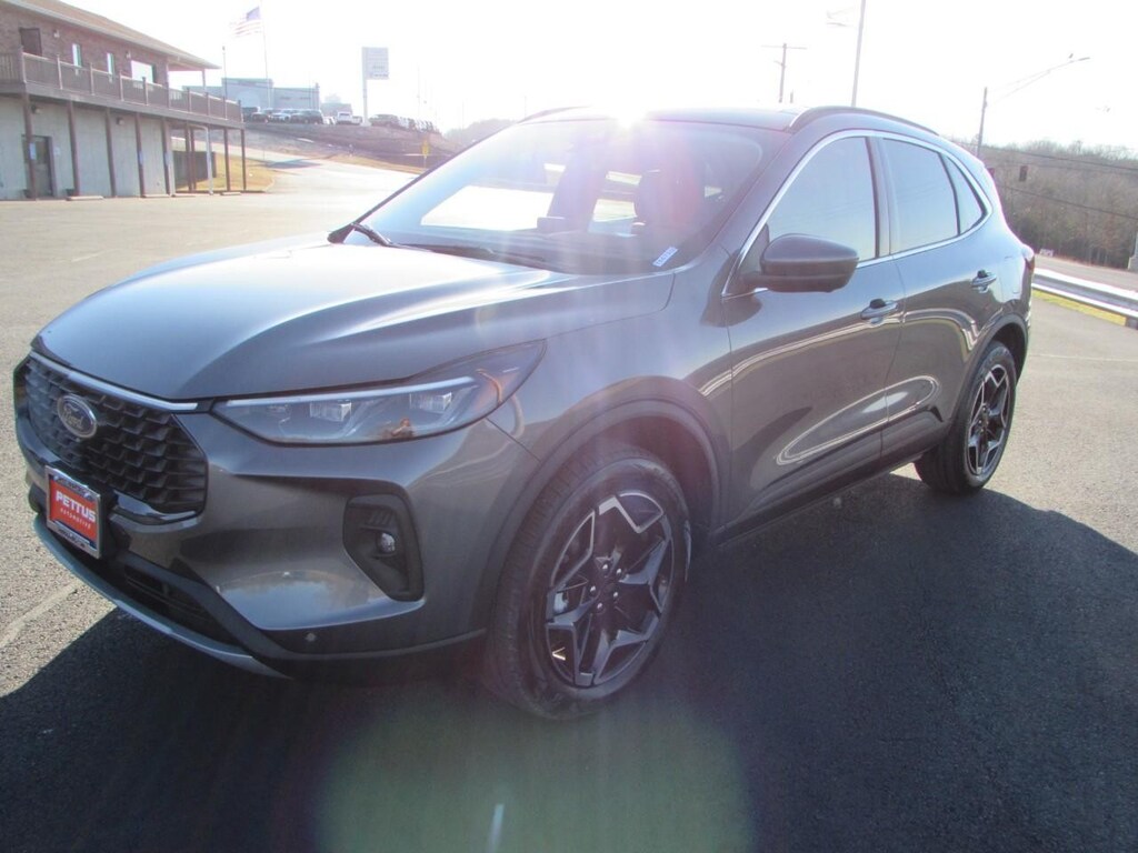 New 2026 Ford Escape Platinum SUV