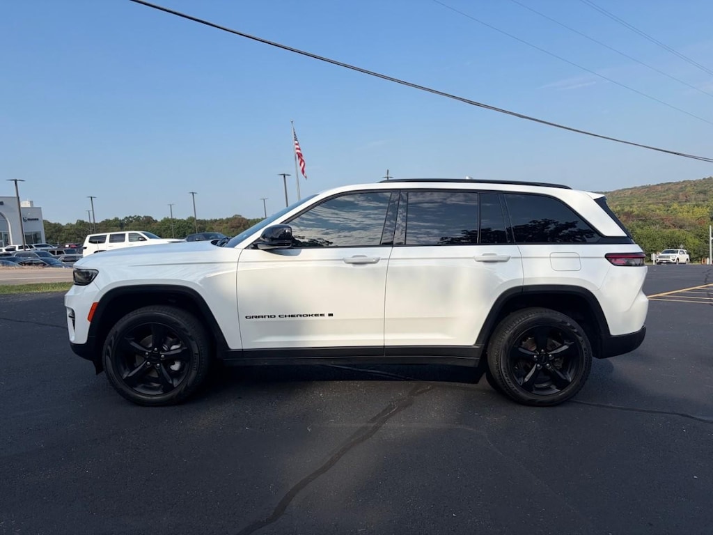 Certified 2024 Jeep Grand Cherokee Limited SUV