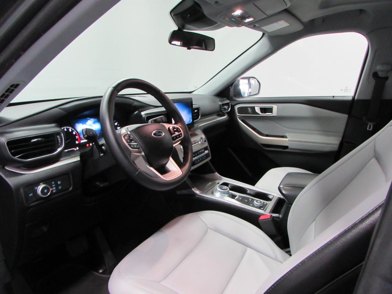 2021 Ford Explorer XLT - Photo 13