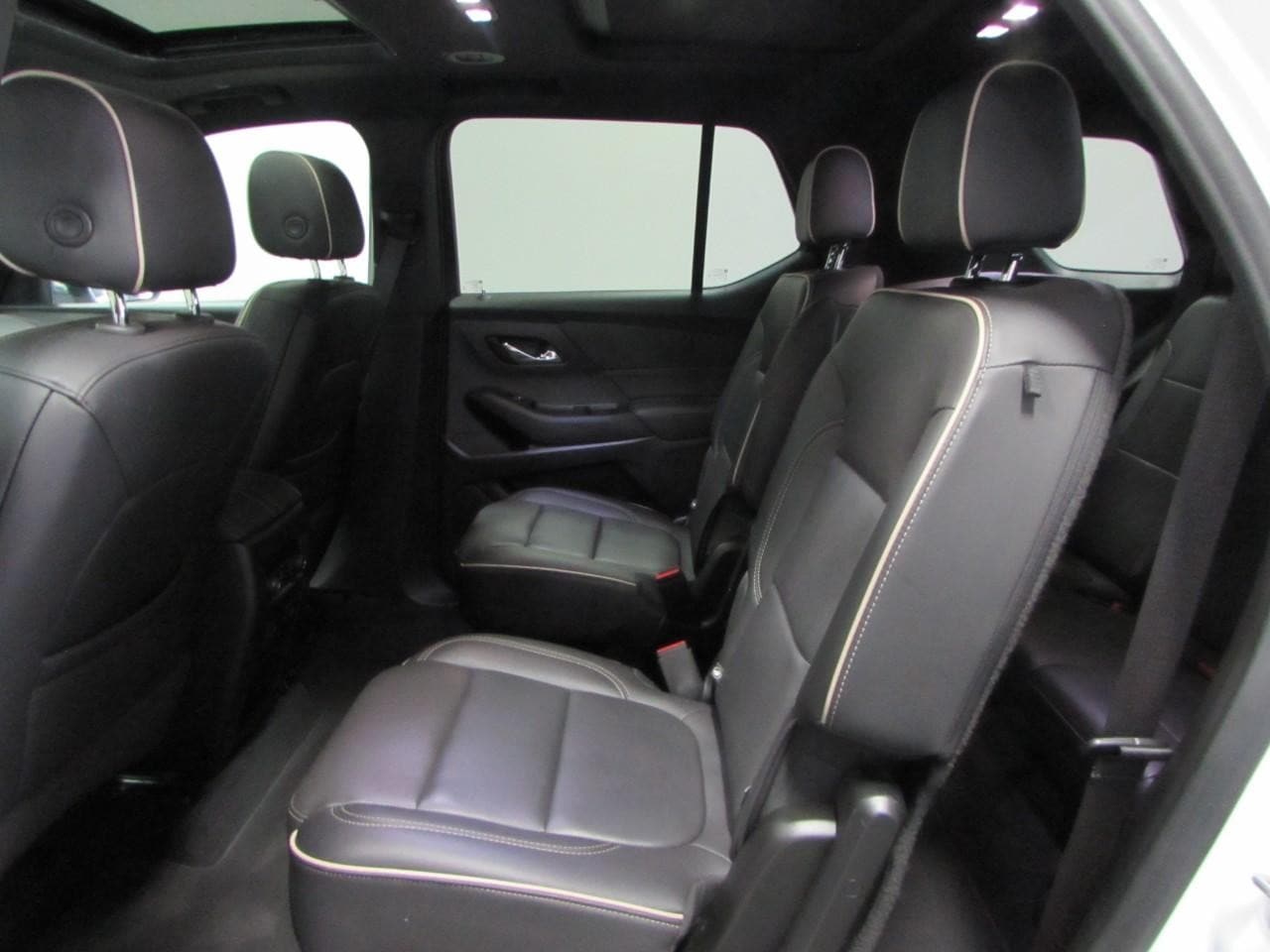 2023 Chevrolet Traverse Premier - Photo 15