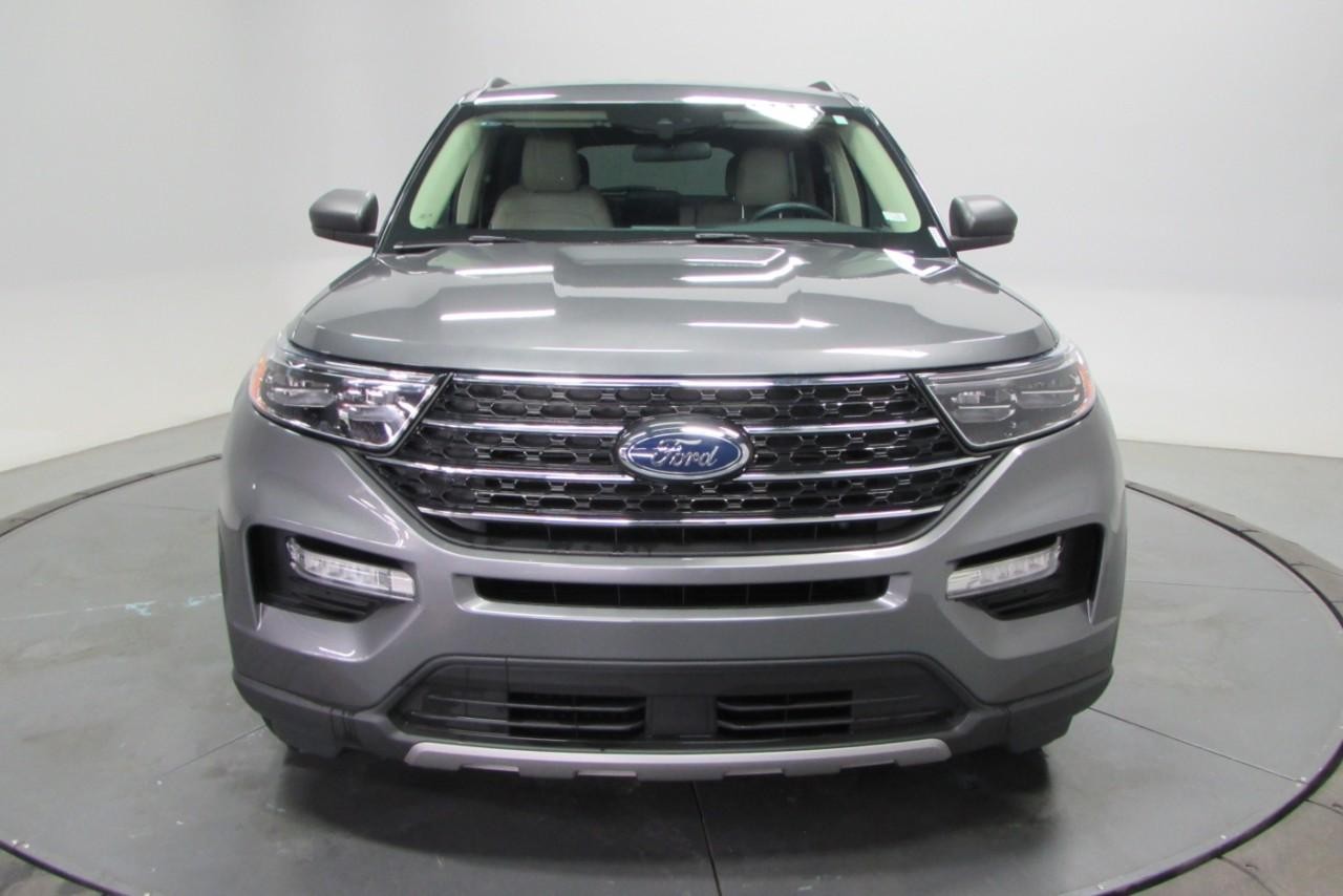 Used 2023 Ford Explorer XLT with VIN 1FMSK8DH3PGA46825 for sale in De Soto, MO