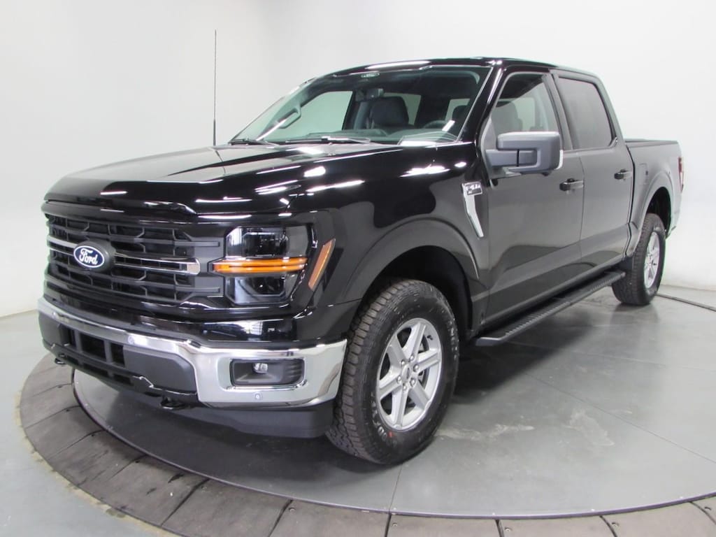 New 2026 Ford F-150 XLT Truck SuperCrew Cab