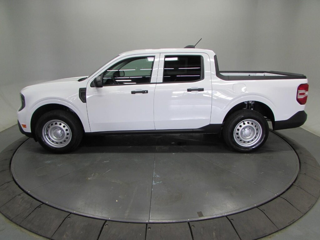 New 2026 Ford Maverick XL Truck SuperCrew