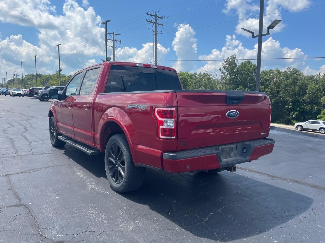 2020 Ford F-150 XLT photo 2