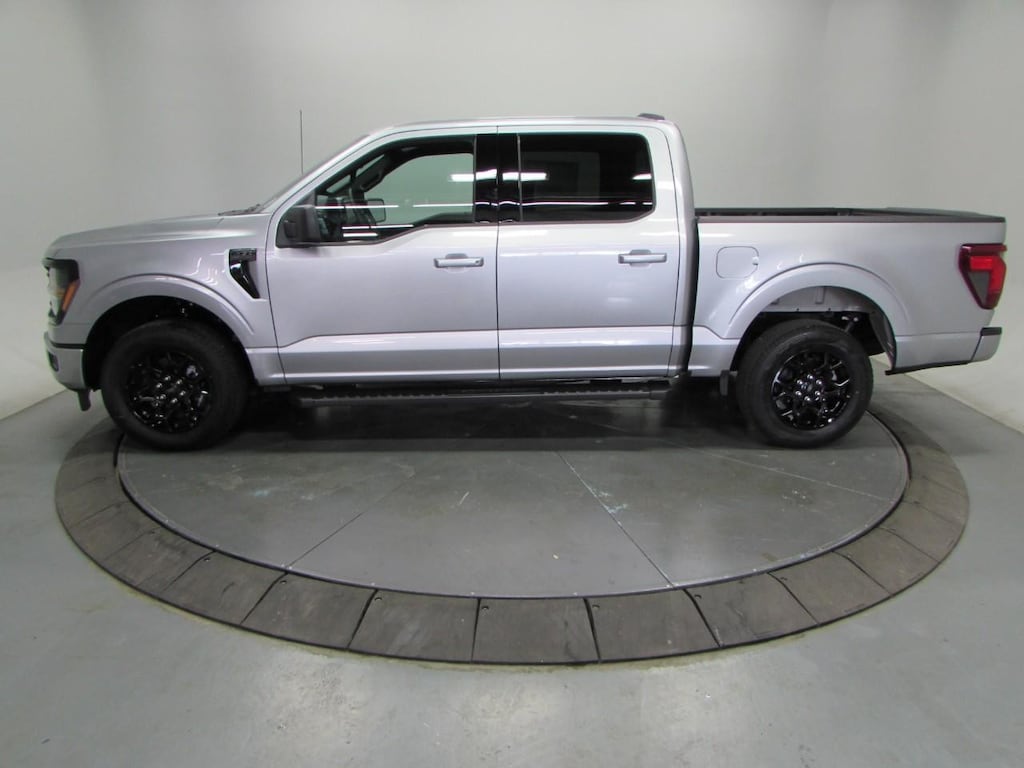 New 2026 Ford F-150 XLT Truck SuperCrew Cab