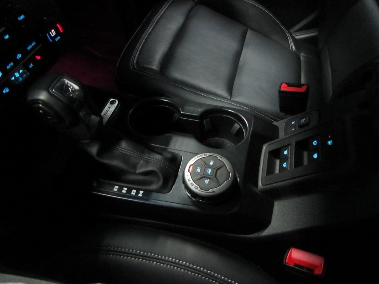 2025 Ford Bronco 4-Door Outer Banks - Photo 30