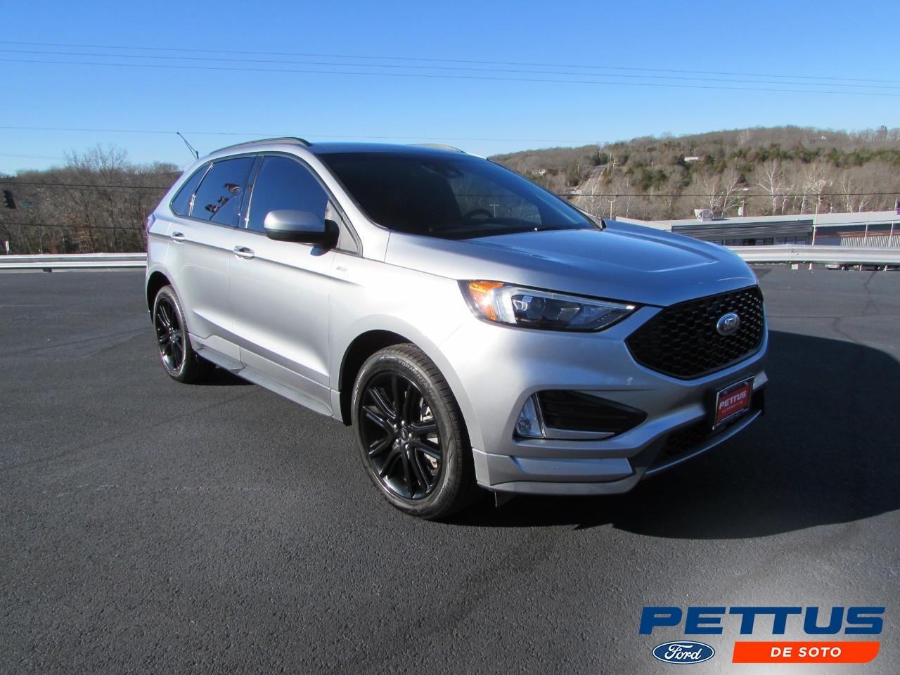 2021 Ford Edge ST Line's photo