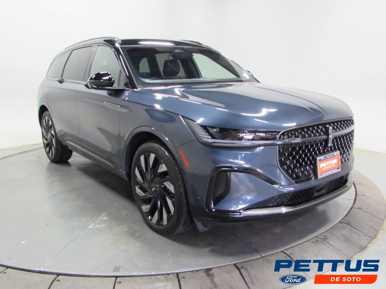 2024 Lincoln Nautilus Reserve AWD's photo
